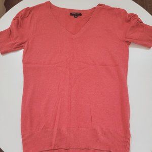 Banana Republic Short Sleeved Sweater Size Medium